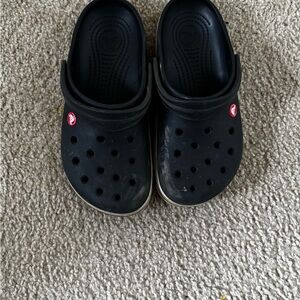 Black Crocs